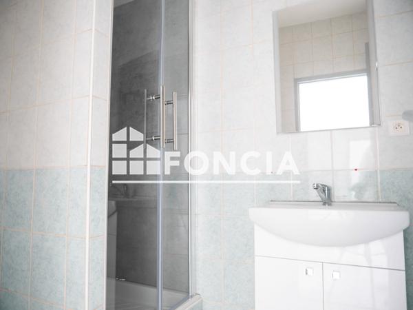 Location Appartement 4 pièces 75.69 m² - Luxueil Les Bains 70300