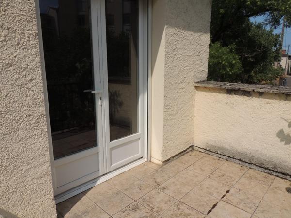 À vendre - Maison mitoyenne 1 côté, 5 pièces située à Cahors (46000)