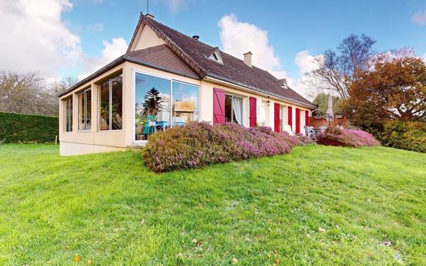 Maison à vendre    6 pièces •  Vasteville