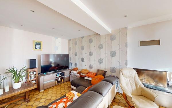 Maison à vendre    6 pièces •  Vasteville