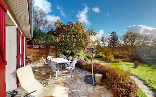 Maison à vendre    6 pièces •  Vasteville