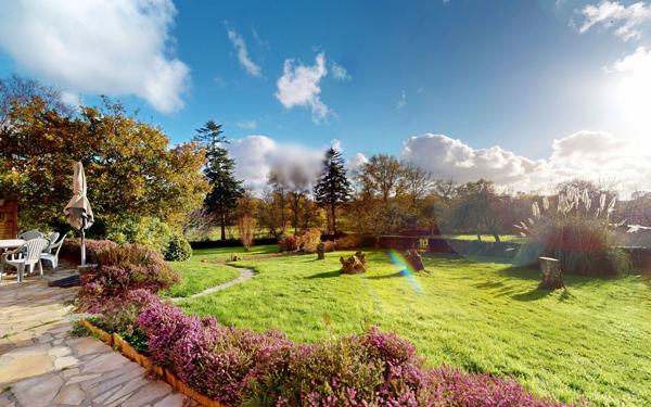 Maison à vendre    6 pièces •  Vasteville