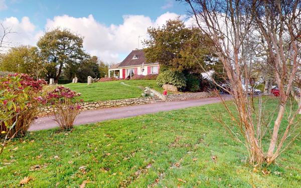 Maison à vendre    6 pièces •  Vasteville