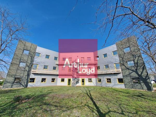 AUBIERE LA PARDIEU BUREAUX 570 M² A LOUER