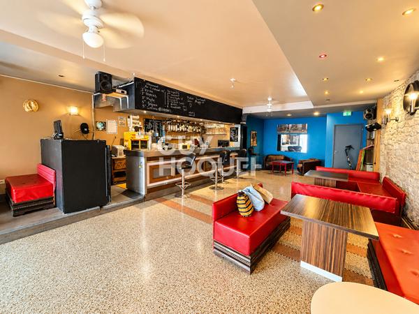 LOCAL COMMERCIAL - BESANÇON CENTRE-VILLE - QUARTIER LA MADELEINE - 79 M²