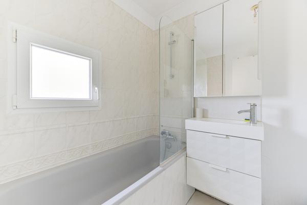Appartement 44m² Lumineux 1 ch avec place de parking