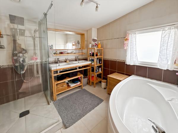 Maison 5 pièce(s) 88 m2