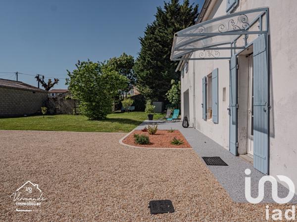 Maison à vendre 9 pièces 265 m² Saint-Crépin