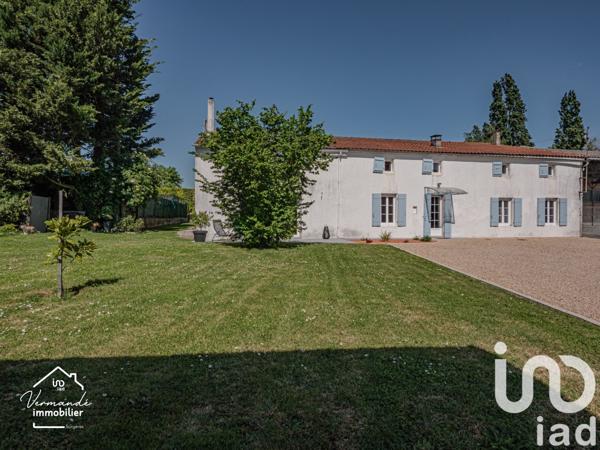 Maison à vendre 9 pièces 265 m² Saint-Crépin