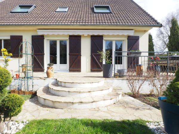 Maison 6 pièces - 130 m²