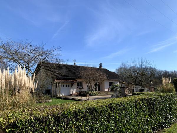 Jolie maison avec jardin