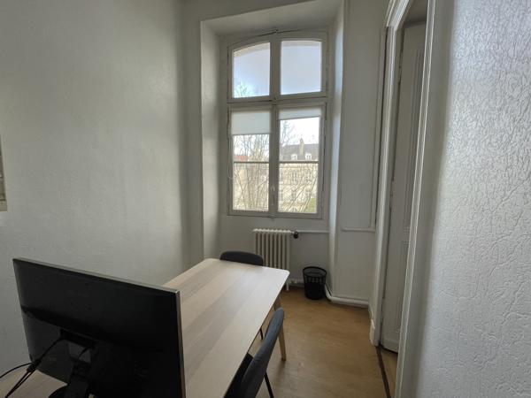 Bureaux à louer 132 m2 Nantes centre avec accès immédiat tramway