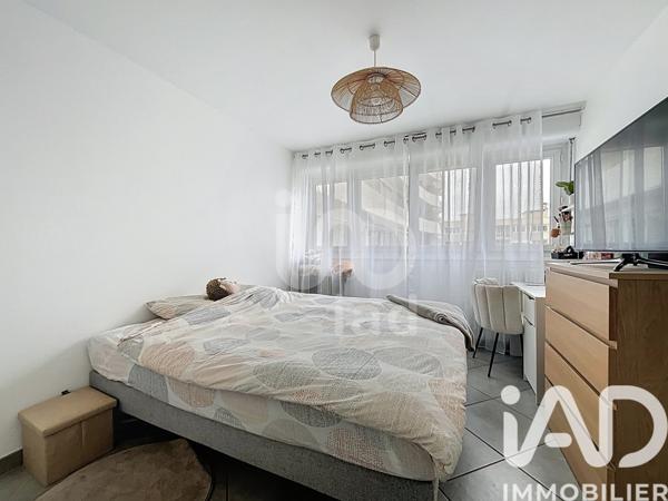 Appartement à vendre 3 pièces 65 m² Colombes