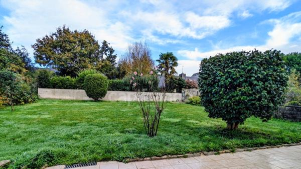 A LOUER - MAISON 4 CHAMBRES - 111,5 m² - KERFEUTEUN