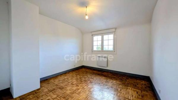 A LOUER - MAISON 4 CHAMBRES - 111,5 m² - KERFEUTEUN