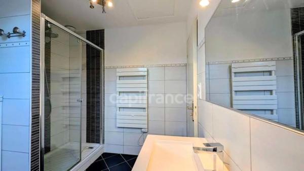 A LOUER - MAISON 4 CHAMBRES - 111,5 m² - KERFEUTEUN