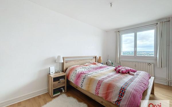 Appartement à louer    3 pièces • 75,03 m2 Montluçon