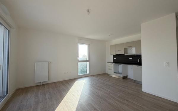 Appartement à louer    3 pièces • 61,60 m2 Nieul-sur-Mer