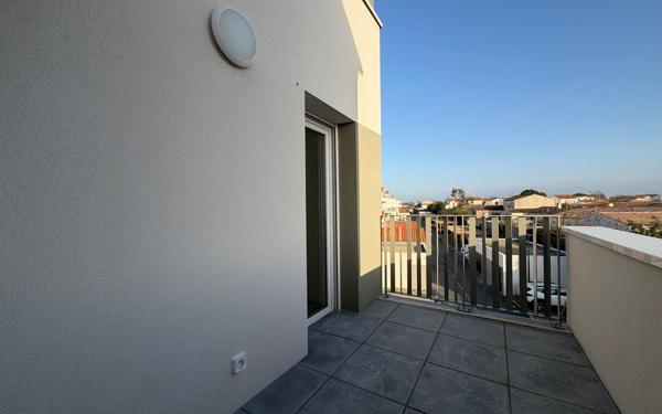 Appartement à louer    3 pièces • 61,60 m2 Nieul-sur-Mer