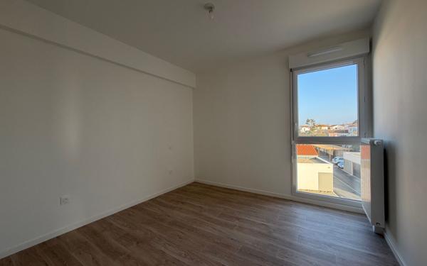 Appartement à louer    3 pièces • 61,60 m2 Nieul-sur-Mer