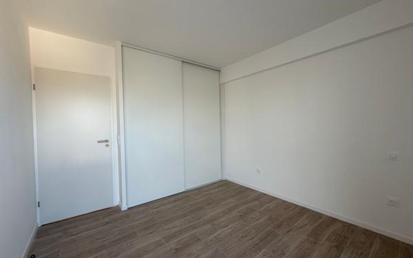 Appartement à louer    3 pièces • 61,60 m2 Nieul-sur-Mer