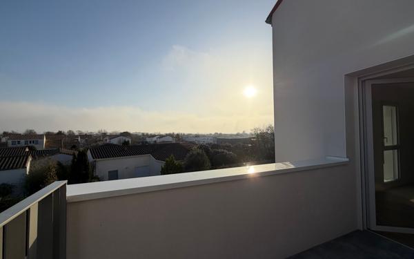 Appartement à louer    3 pièces • 61,60 m2 Nieul-sur-Mer