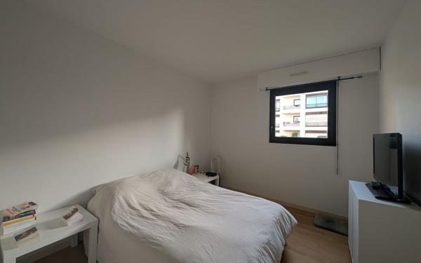 Appartement à vendre    3 pièces • 67,41 m2 Bordeaux