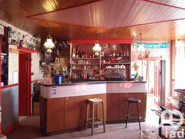 Maison 17 pièces de 458 m² à Lhommaizé (86410)