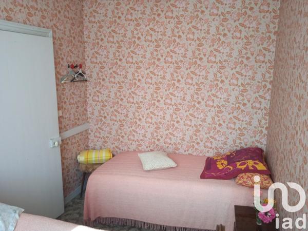 Maison 17 pièces de 458 m² à Lhommaizé (86410)