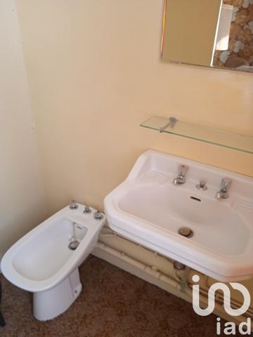 Maison 17 pièces de 458 m² à Lhommaizé (86410)