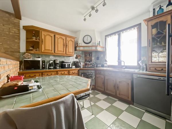 MAISON DE PLAIN-PIED 123 m². Lumineuse, moderne avec cachet  Cadre privilégié