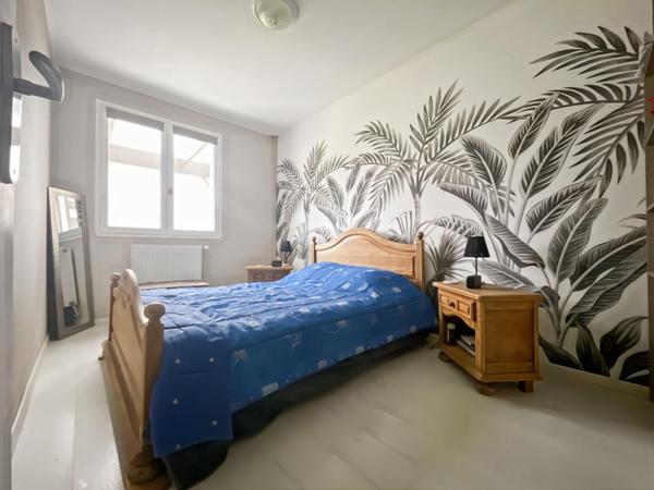 MAISON DE PLAIN-PIED 123 m². Lumineuse, moderne avec cachet  Cadre privilégié