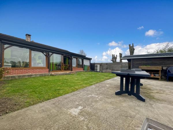MAISON DE PLAIN-PIED 123 m². Lumineuse, moderne avec cachet  Cadre privilégié