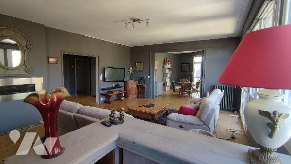 APPARTEMENT 3 CHAMBRES AVEC GRANDS BALCONS CAVE ET GARAGE