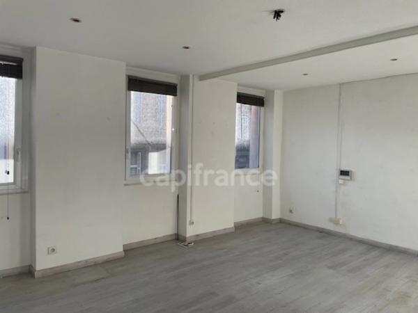 MARSEILLE 6eme rue PARADIS CASTELLANE Appartement T3 de 68m2 possibilité BOX