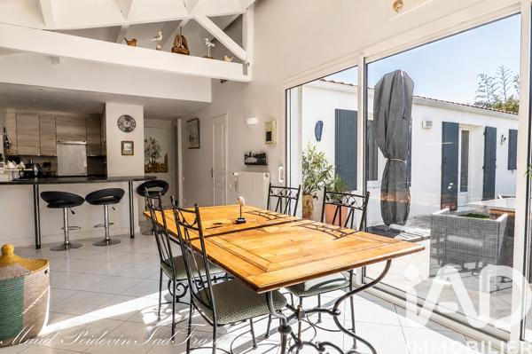 Maison à vendre 6 pièces 150 m² La Rochelle
