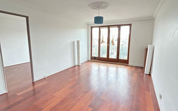 Appartement à louer    4 pièces • 81,38 m2 Châtillon