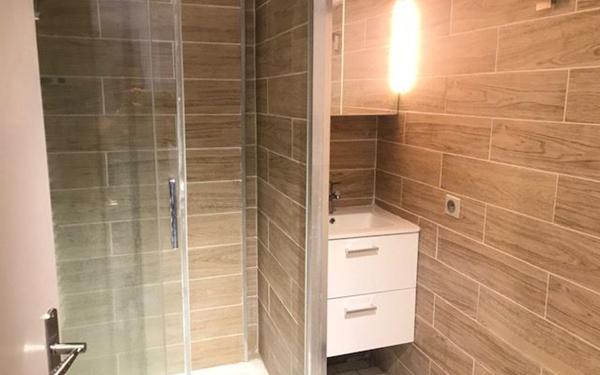 Appartement à louer    4 pièces • 81,38 m2 Châtillon