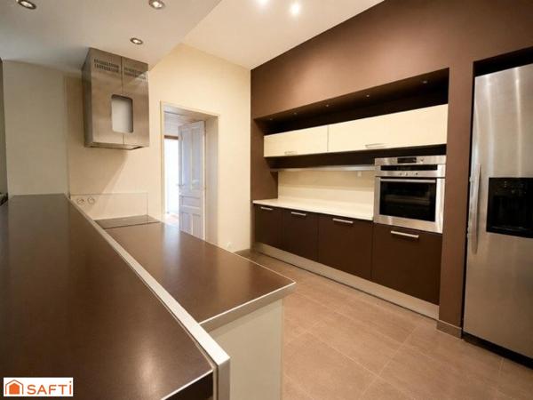 À VENDRE – VALENCIENNES – AVENUE DE LIÈGE– GARAGE–6 CHAMBRES
