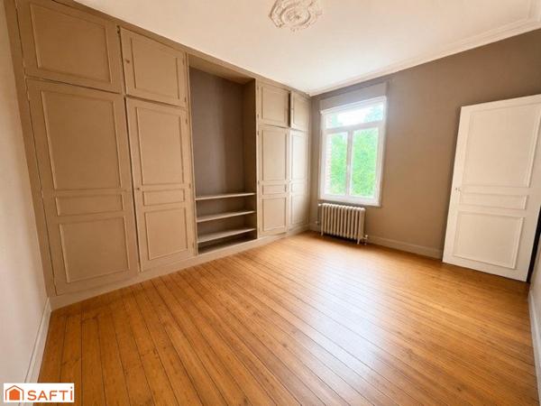 À VENDRE – VALENCIENNES – AVENUE DE LIÈGE– GARAGE–6 CHAMBRES