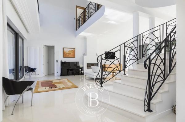 Saint-Maur-des-Fossés, Maison 5 Chambres -  298 m² à vendre