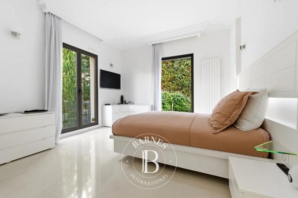Saint-Maur-des-Fossés, Maison 5 Chambres -  298 m² à vendre