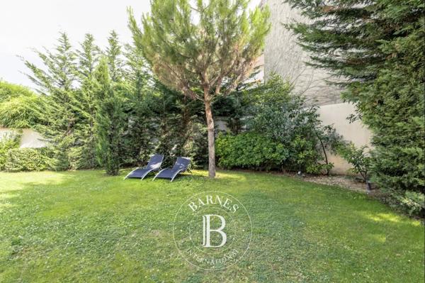Saint-Maur-des-Fossés, Maison 5 Chambres -  298 m² à vendre