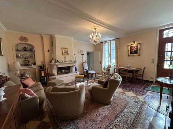 Maison à vendre à Montrichard-Val-de-Cher dans le Loir-et-Cher (41400), ref : 12101/1311   
CENTRE BOURG