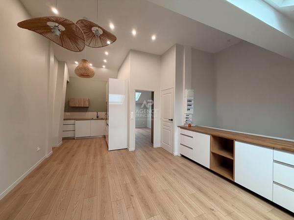 Appartement 2 pièces neuf - MONTESSON Centre Secteur Village Loyer 1 300 €/mois charges comprises **  - Référence  18695