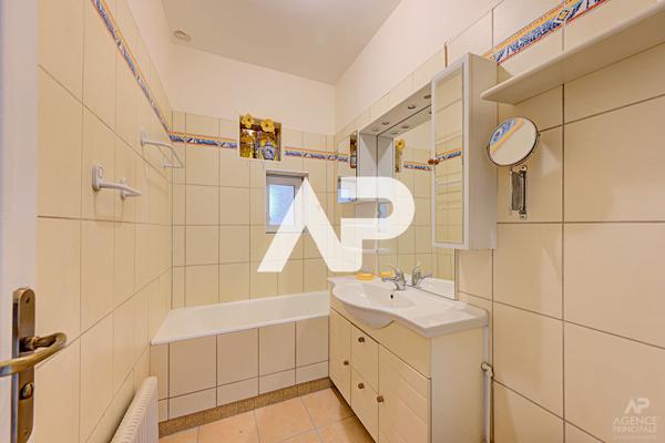 Maison Rueil Malmaison 5 pièce(s) 104 m² 715 000 € **  - Référence  20132