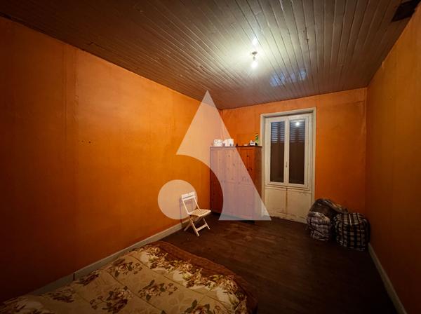 Maison 18 pièces 200 m2