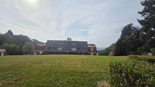 APPARTEMENT 47M² MONT ST AIGNAN