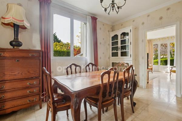 Élégante maison de 206 m² sur 600 m² de terrain – À deux pas du lac d’Enghien