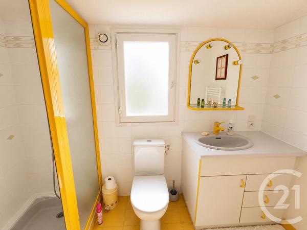 Maison à vendre  6 pièces - 142,36 m 2   LAGORD  - 17